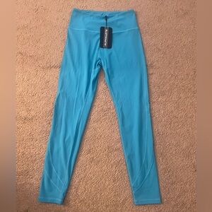 Alphalete leggings NWT size M
